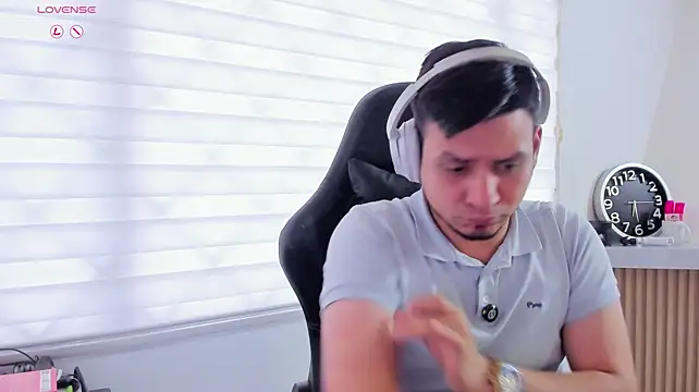 عرض كام Rick_Adams