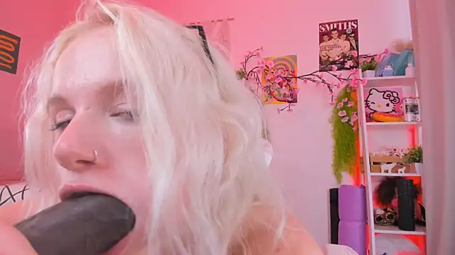 XXX chat uživo modela Mia_WaterFall