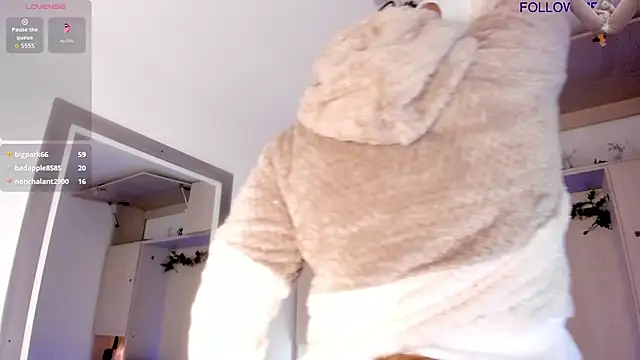 XXX chat uživo modela TammyBrown1