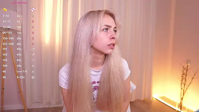 Chat +18 de ShinyBarbie ao vivo