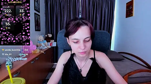 MiniLysii XXX чат на живо