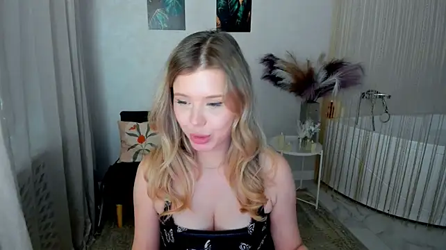 FollowLovee Chat XXX live