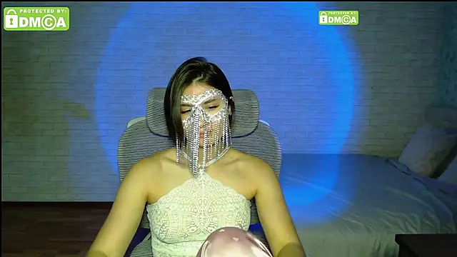 Chat XXX en directo de Monica_Everly