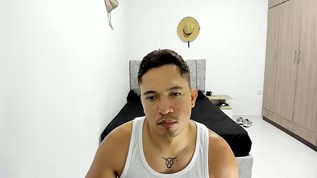 Valerioe live XXX chat