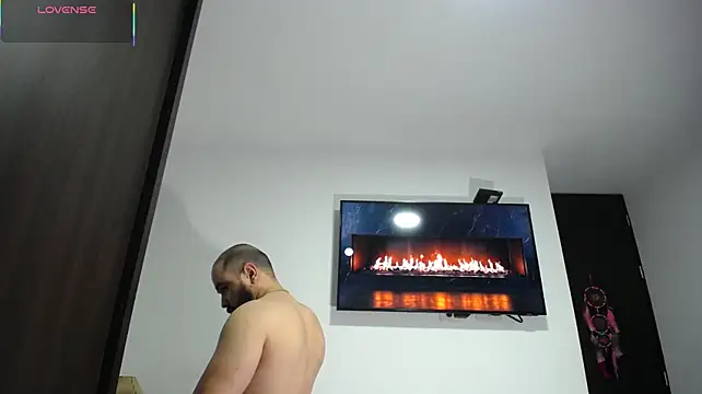 Hershell_XXL webcam show
