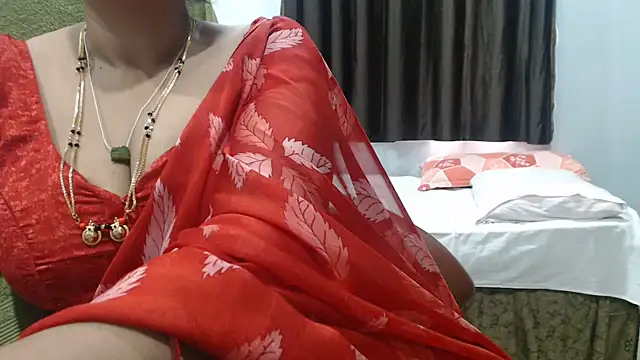 Chat XXX ao vivo de sunitha-3