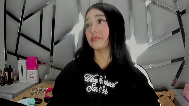 Catherinee69_x Chat XXX in diretta