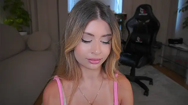 GeorginaHarn – Naživo XXX chat