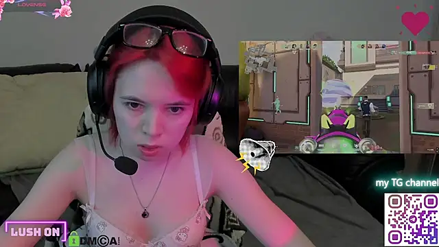 Chat XXX en directo de LinneaChan
