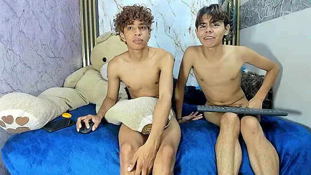 แชท XXX สดของ boys_curlys