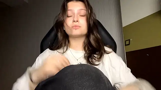 MnemonicSimplismn Live XXX chat