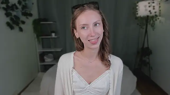 MatildaLearmann Webbikameraesitys