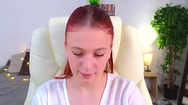 BeatriceLoven's Live XXX Chat