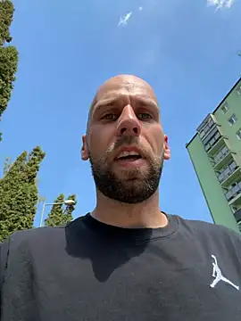 Chat XXX en directo de Oliver_outside