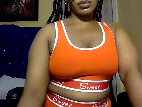 BOOTY_BANGERxxx Adlı Modelin Canlı XXX Sohbeti