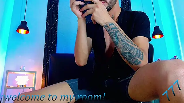 Chat XXX Live Erick_Wall