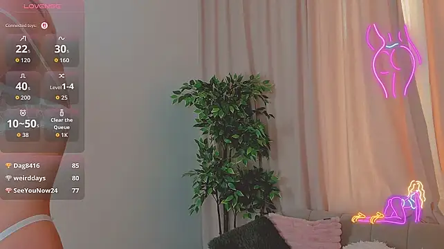 RinaKlark live XXX chat