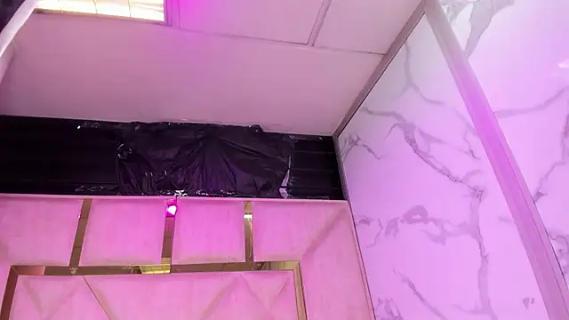 Živý XXX chat Allisonts69
