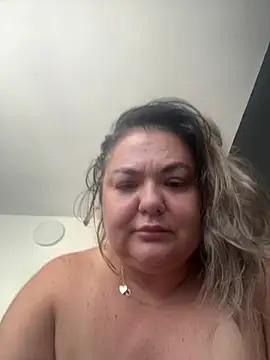 MikyVesela Chat XXX live