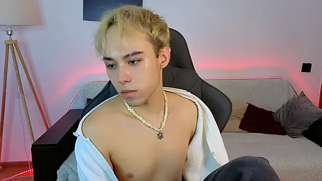 Yan_Cat Шоу с уебкамера