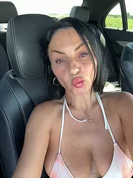PervyxMilfxx Chat XXX in diretta