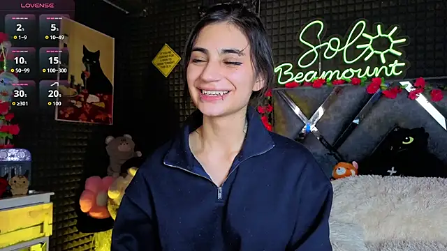 SolBeaumont1's Live XXX Chat