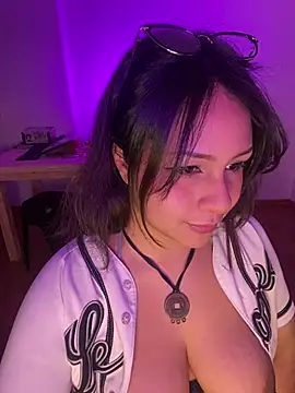 Just_Lia777's Live XXX Chat