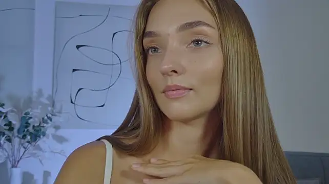 XXX chat uživo modela MilaVoss