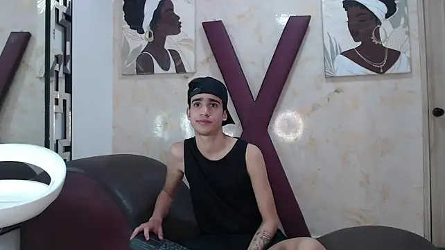 Онлайн чат XXX GOLDEN_BOSS