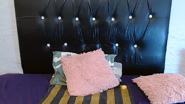 PunkinbuttXx05n Live XXX chat