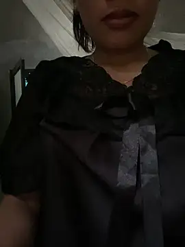 Uyen-nhu 网络视讯表演