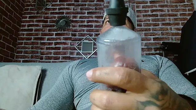 jordan_bigcock_'s Live XXX Chat