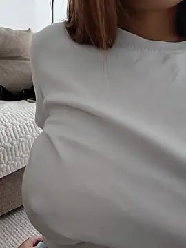 caressyourself – Naživo XXX chat