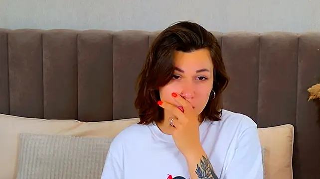 Živý XXX chat EdenSolis