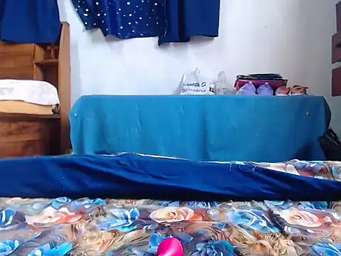 Princess_Ariahsquirty's Live XXX Chat