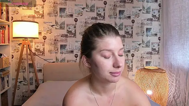 katymeaw's Live XXX Chat