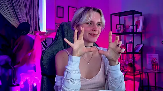 BethanyCloud's Live XXX Chat