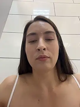 Holly_Play 라이브 XXX 채팅