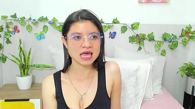 LindaCatalina_ live XXX chat