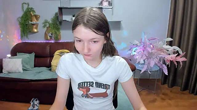 NikaRain's Live XXX Chat