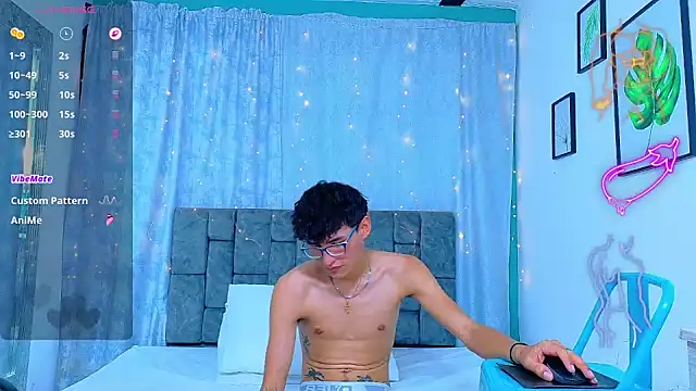 NicolasTorrez 现场XXX聊天