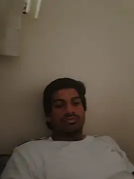 צ'אט XXX בשידור חי של freakingcock27