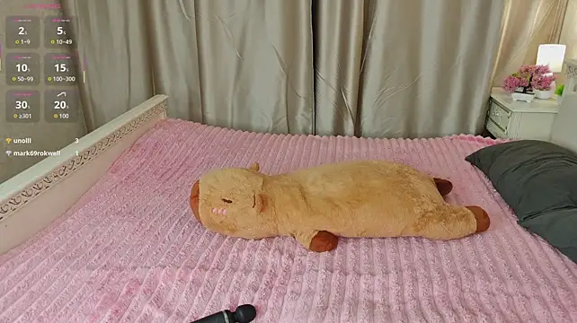 PlayfulMelly 现场XXX聊天