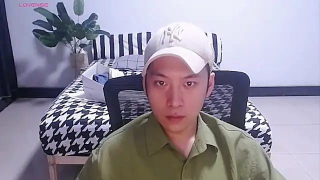 yichen008 Chat XXX live