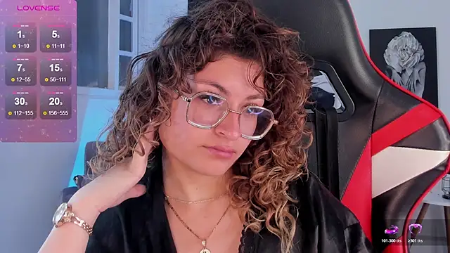 Emily_fiori Live XXX-Chat