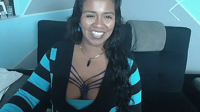 saggil23 Live XXX-Chat