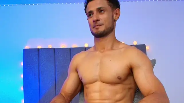 Czat XXX na żywo – Adonys_Lewis_