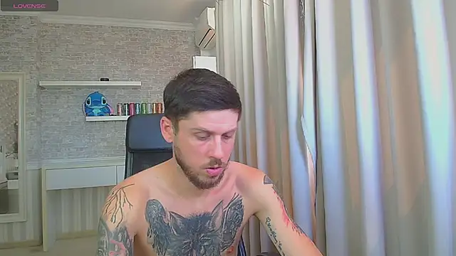 JonahShaw XXX чат на живо