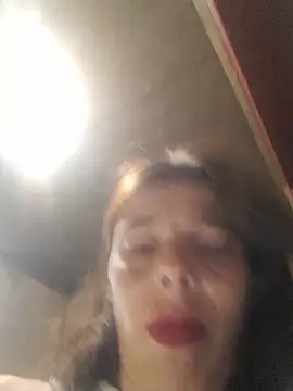 AnnaKissXX লাইভ XXX চ্যাট