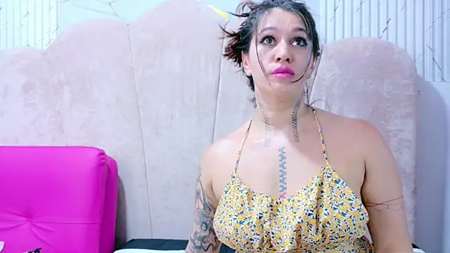 ABBYANDYILIRA 라이브 XXX 채팅